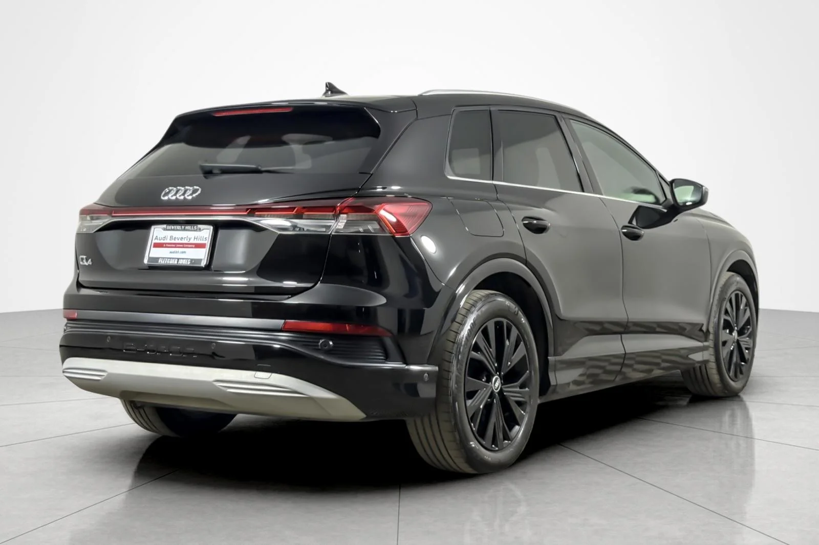 Used 2023 Mythos Black Metallic Audi Premium Plus 40 RWD image 5
