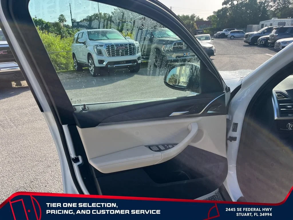 Used 2023 White BMW sDrive30i image 11