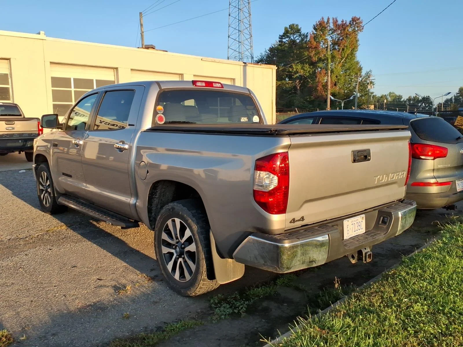 Used 2018 Silver Sky Metallic Toyota Limited image 4