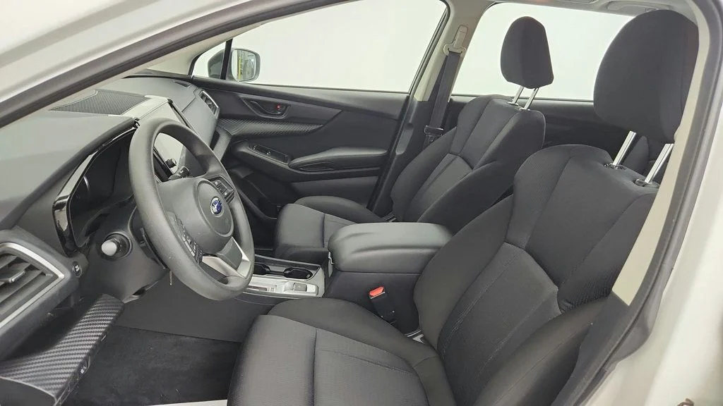 Used 2023 Crystal White Pearl Subaru 8-Seater image 19