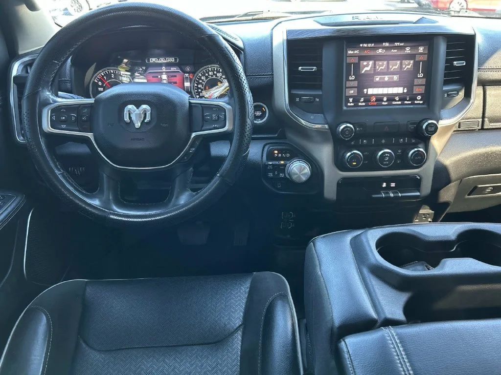 Used 2019 Black Ram Laramie image 16