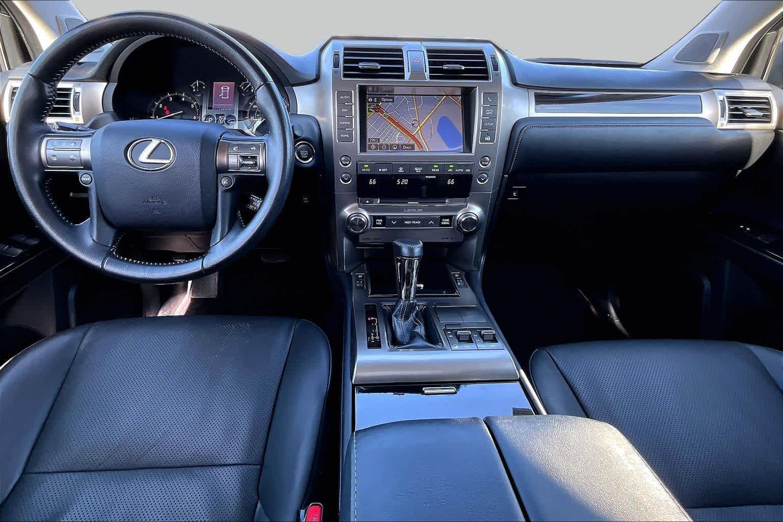 Used 2015 Silver Lining Metallic Lexus  image 14
