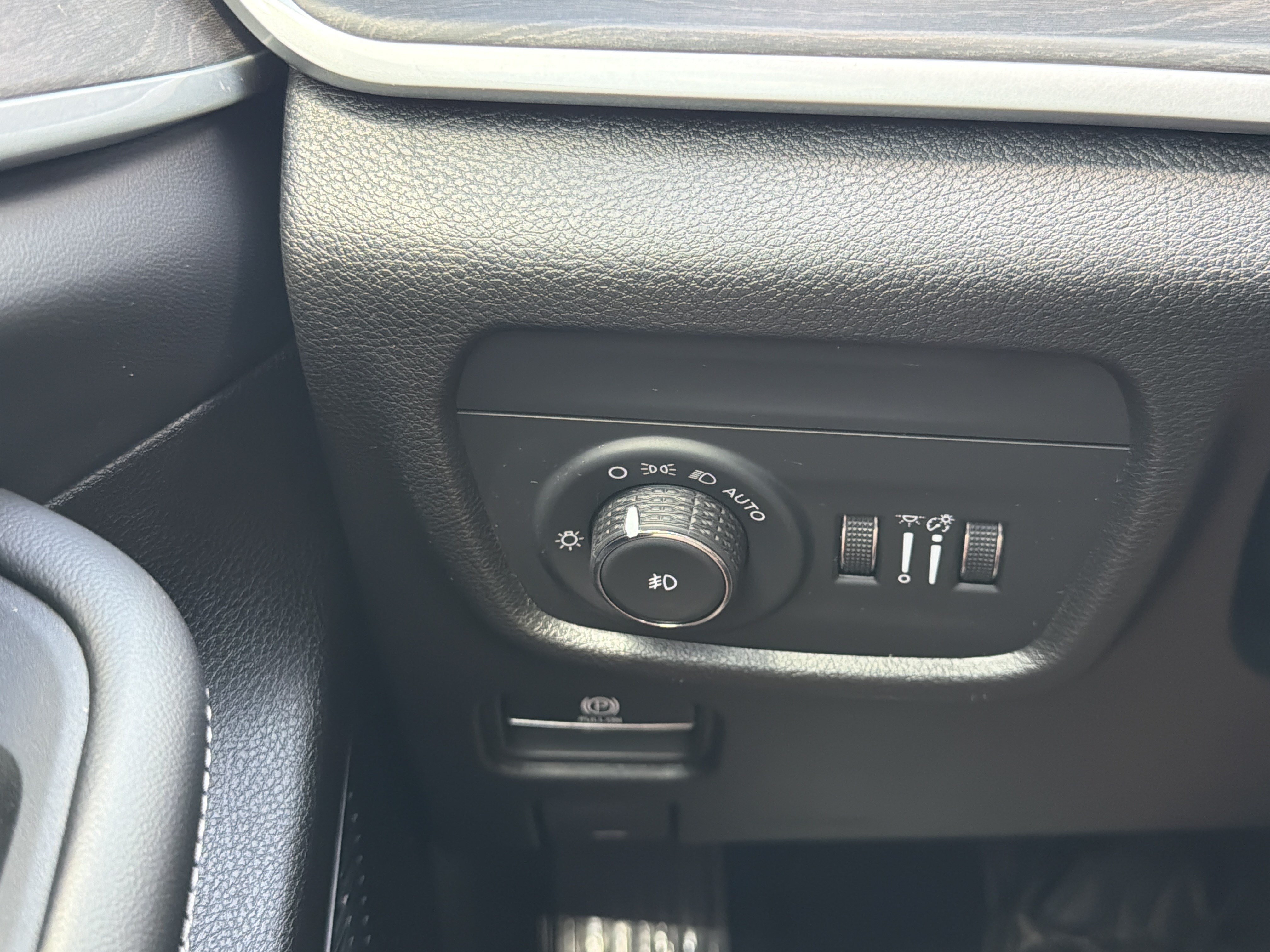 2023 Jeep Grand Cherokee Limited - Photo 31