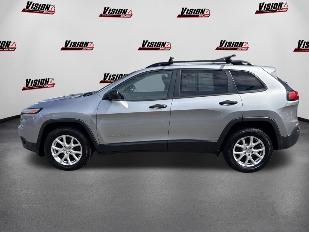 Used 2016 Silver Jeep Sport image 9