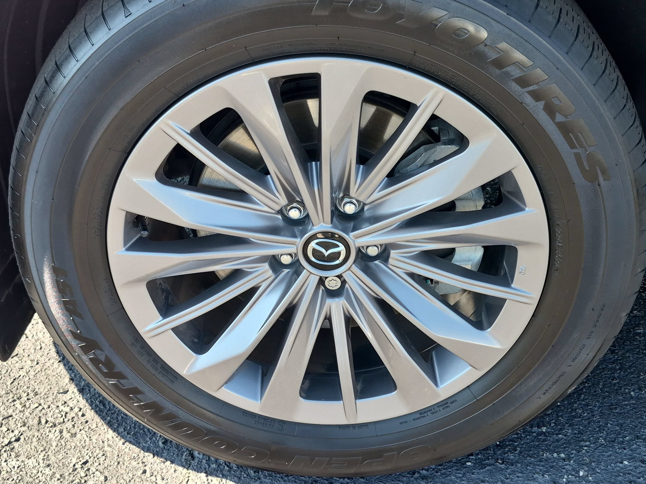 Used 2025 Rhodium White Premium Mazda Preferred Package image 10