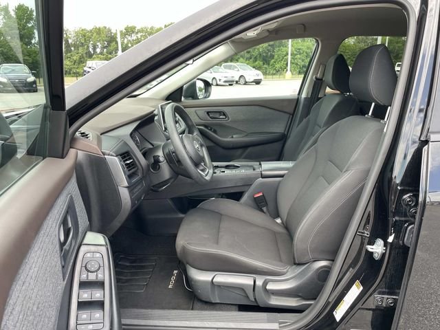Used 2023 Black Nissan S image 13