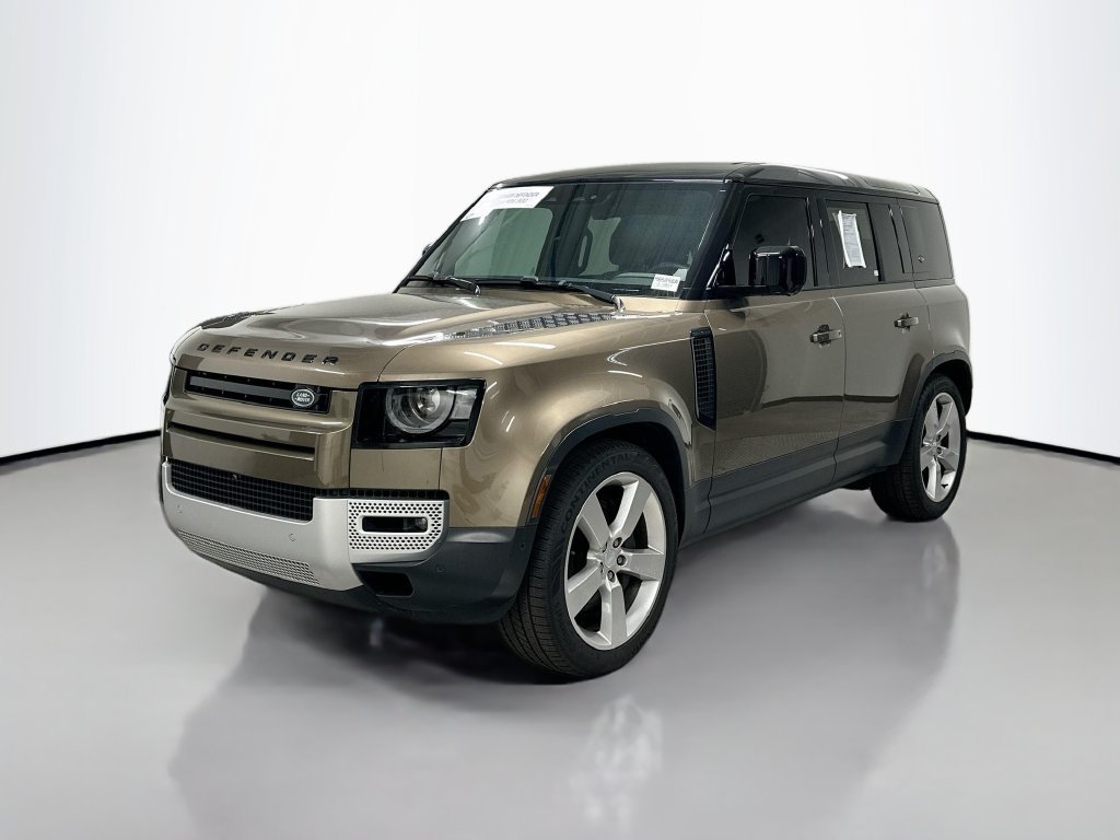 Used 2024 Brown Land Rover SE image 1