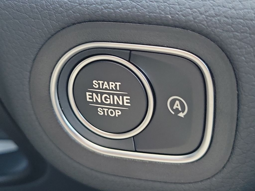 New 2026 Black Mercedes-Benz GLE 350 image 31