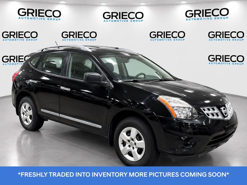 Used 2015 Black Nissan S image 1