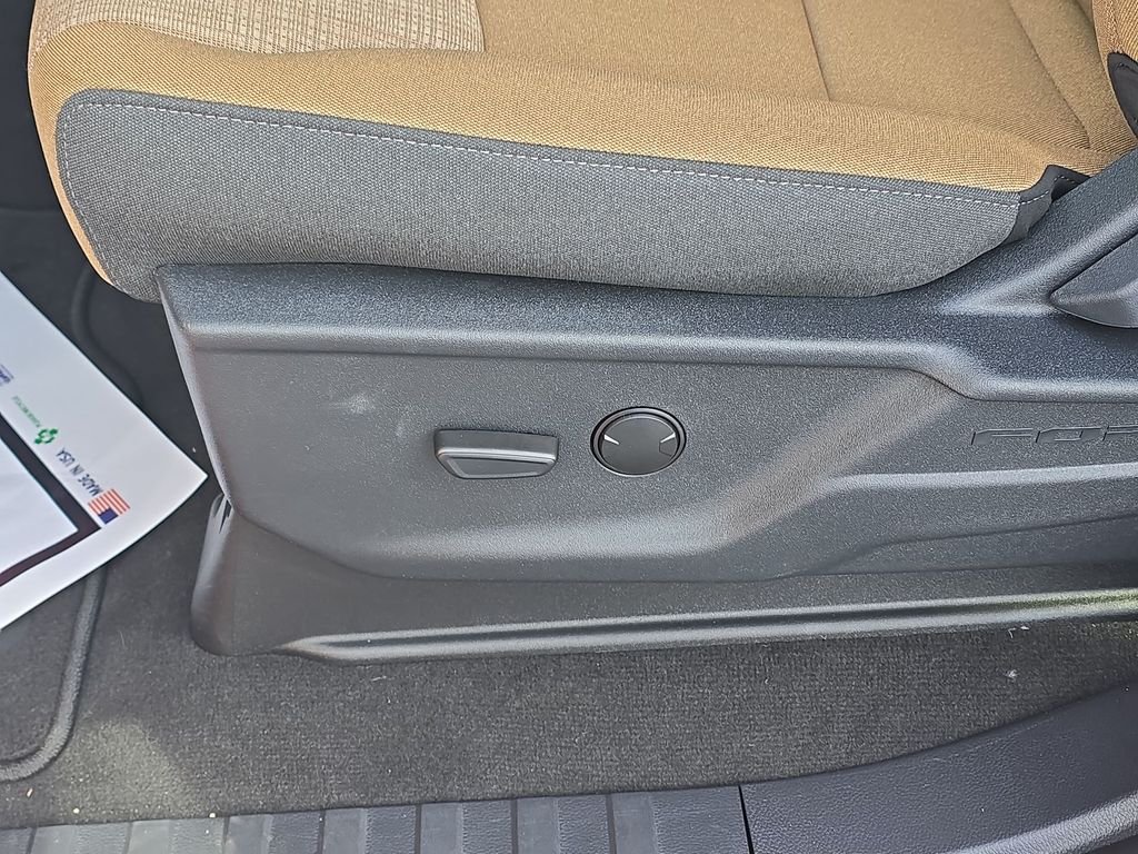 2026 Ford F-250 Super Duty XLT - Photo 17