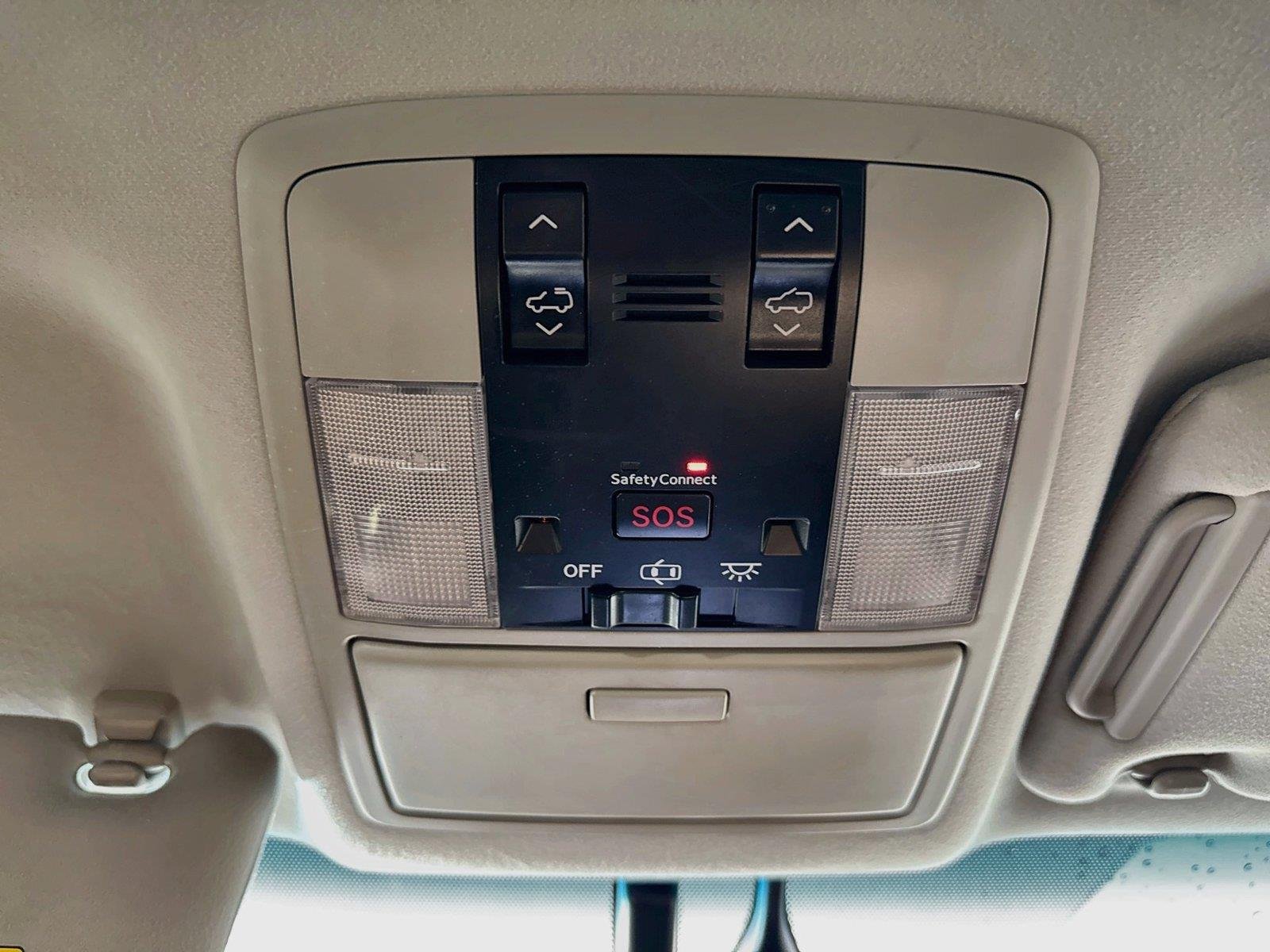 Used 2017 Black Onyx Lexus GX 460 image 23