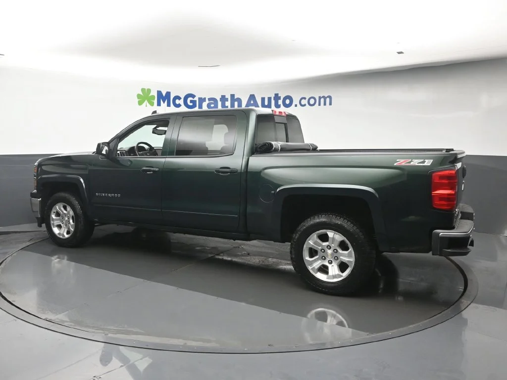 Used 2015 Green Chevrolet LT image 25
