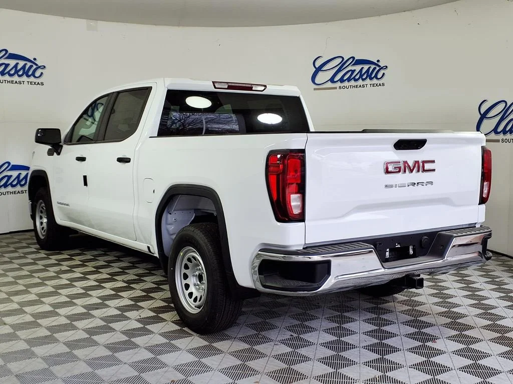 New 2026 Summit White GMC Pro image 2