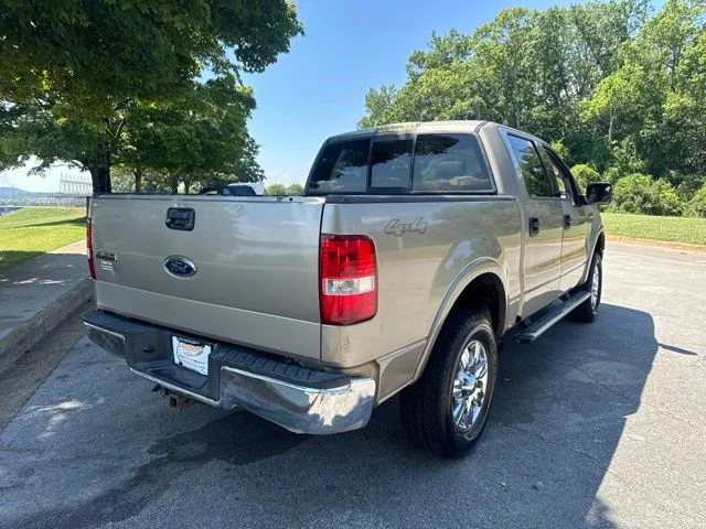 Used 2004 Beige Ford XLT image 7
