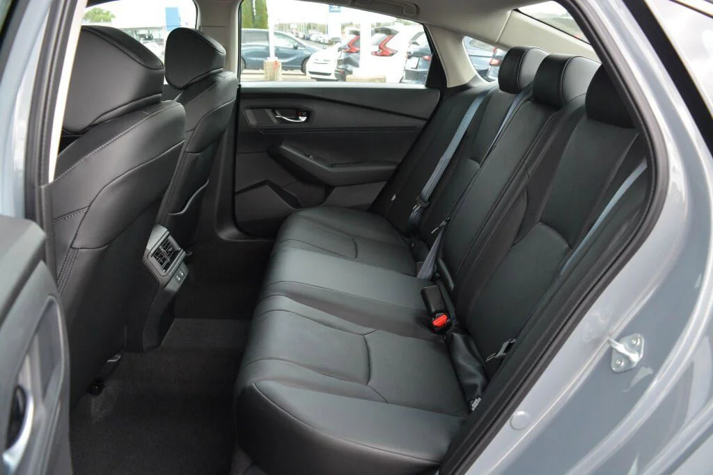 New 2026 Urban Gray Pearl Honda EX-L Hybrid image 6