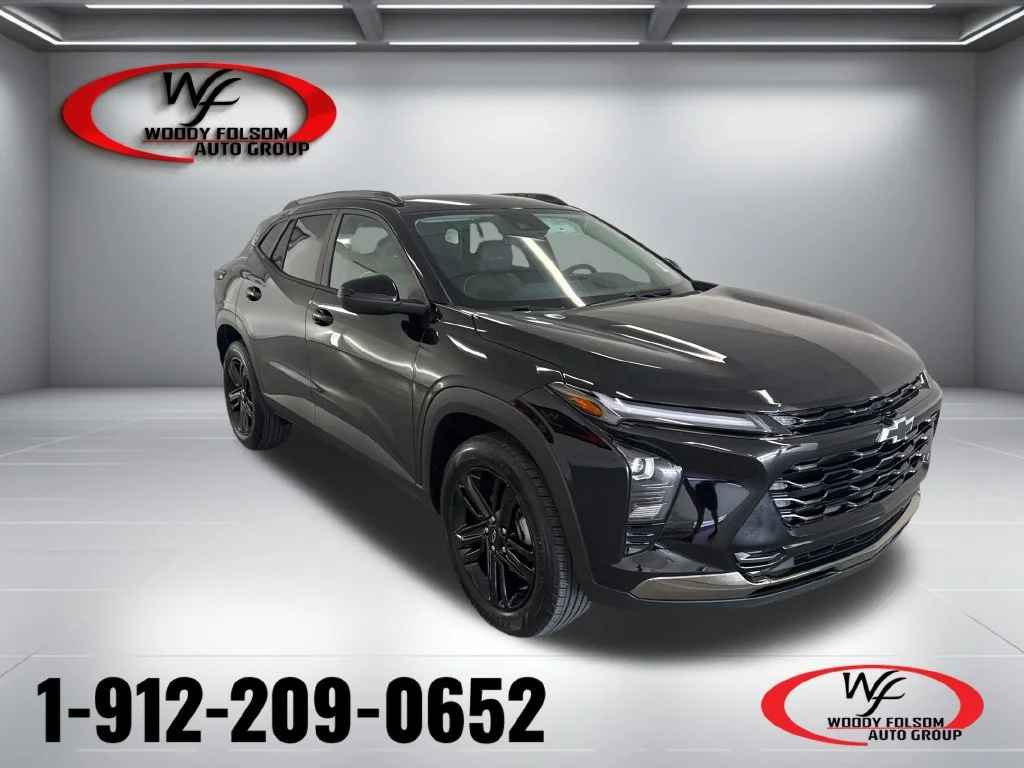 New 2026 Mosaic Black Metallic Chevrolet ACTIV image 1