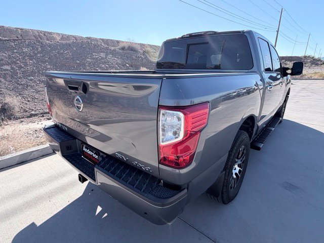 2021 Nissan Titan SV - Photo 8