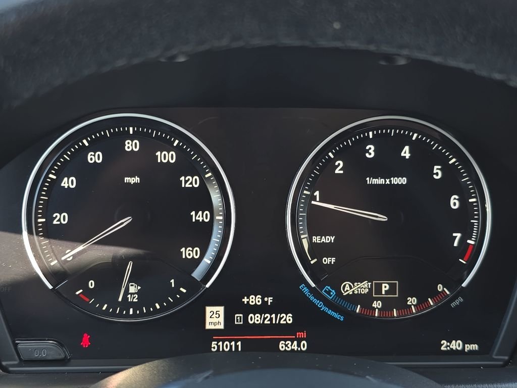 Used 2021 Black BMW sDrive28i image 23