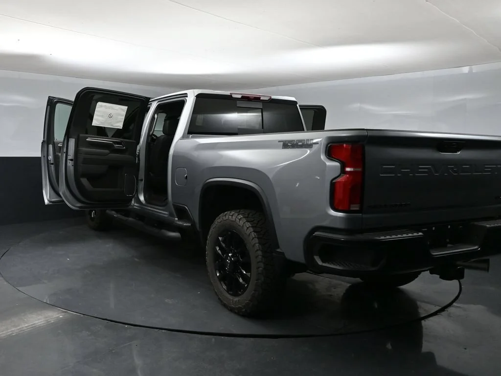 2026 Chevrolet Silverado 2500 HD LTZ - Photo 39