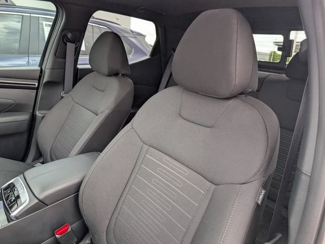 Used 2023 Black Hyundai SEL Premium image 10