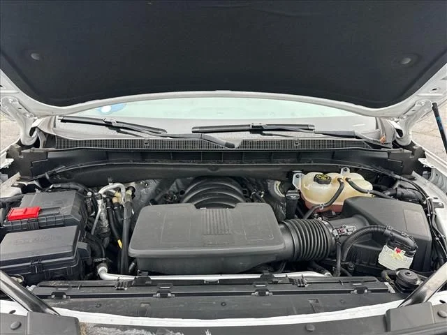 Used 2023 White Chevrolet RST image 35