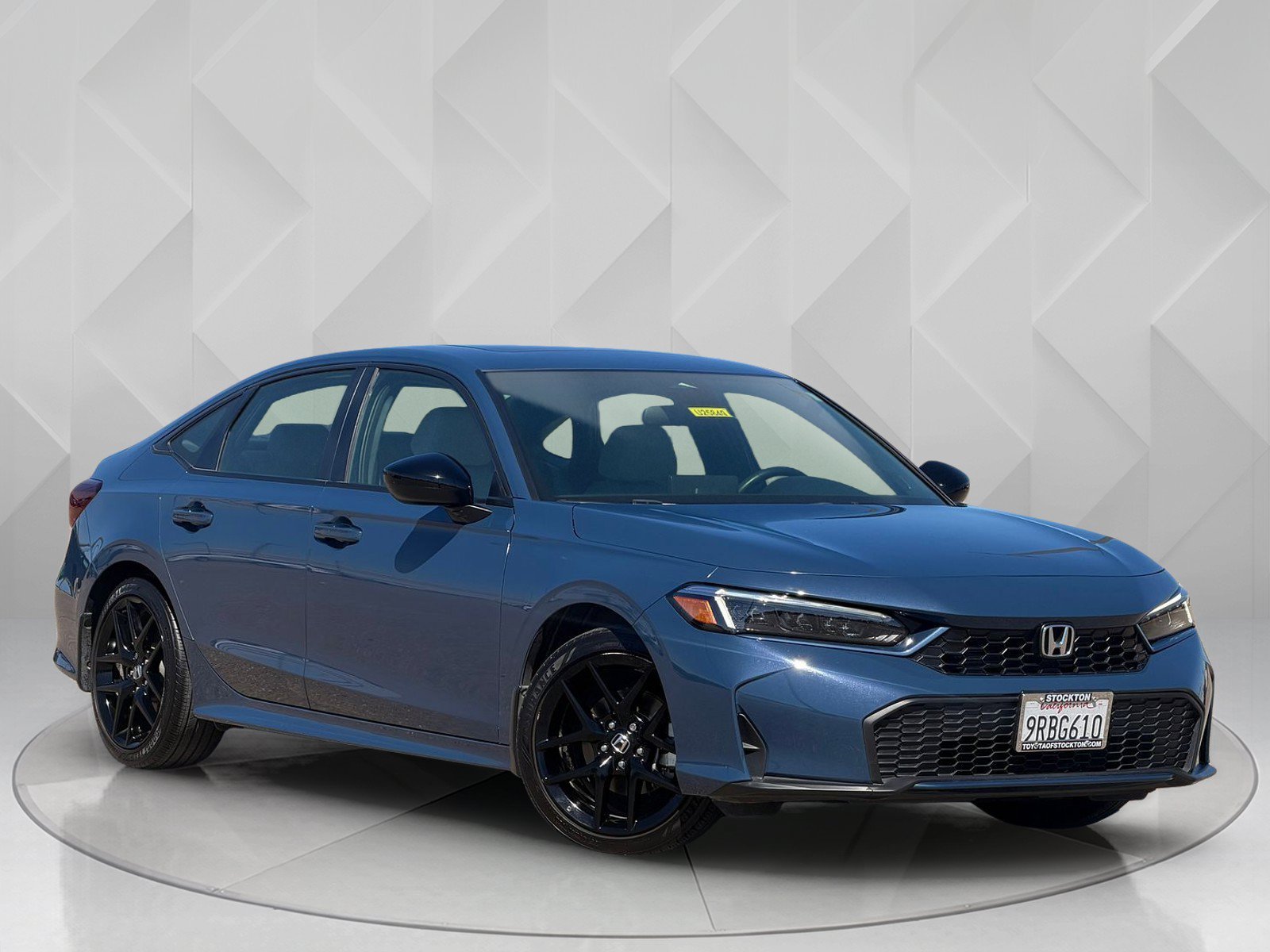Used 2025 Blue Lagoon Pearl Honda Sport image 6
