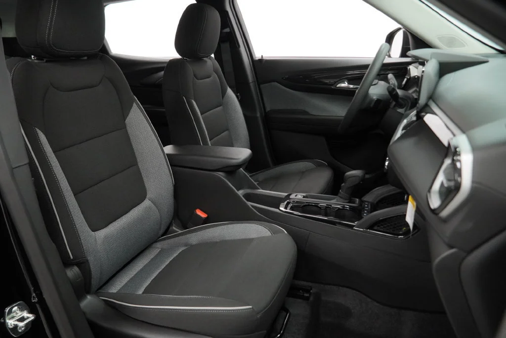 New 2026 Mosaic Black Metallic Chevrolet LS image 35