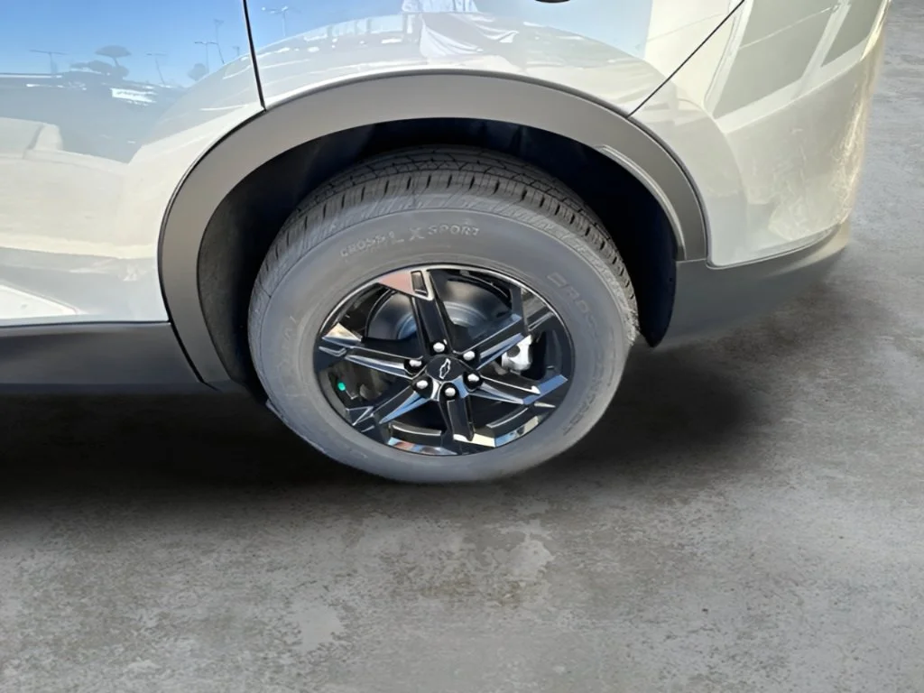 New 2026 Sterling Gray Metallic Chevrolet 2LT image 7