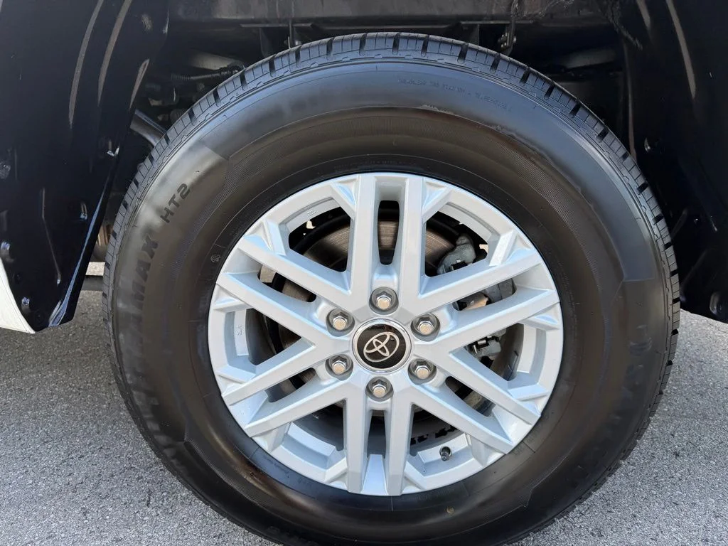 2024 Toyota Tundra SR5 - Photo 25