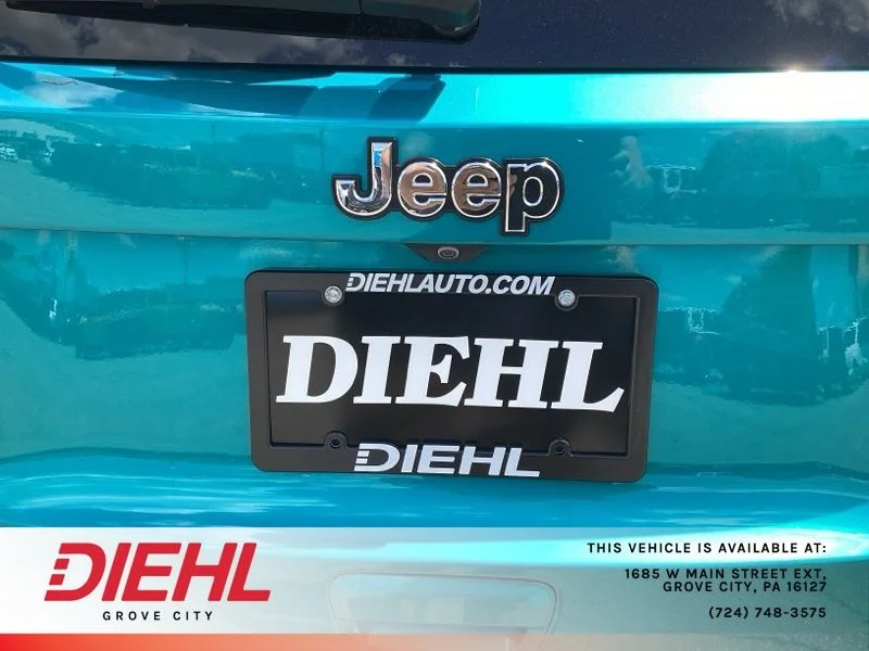 Used 2020 Teal Jeep Sport image 11