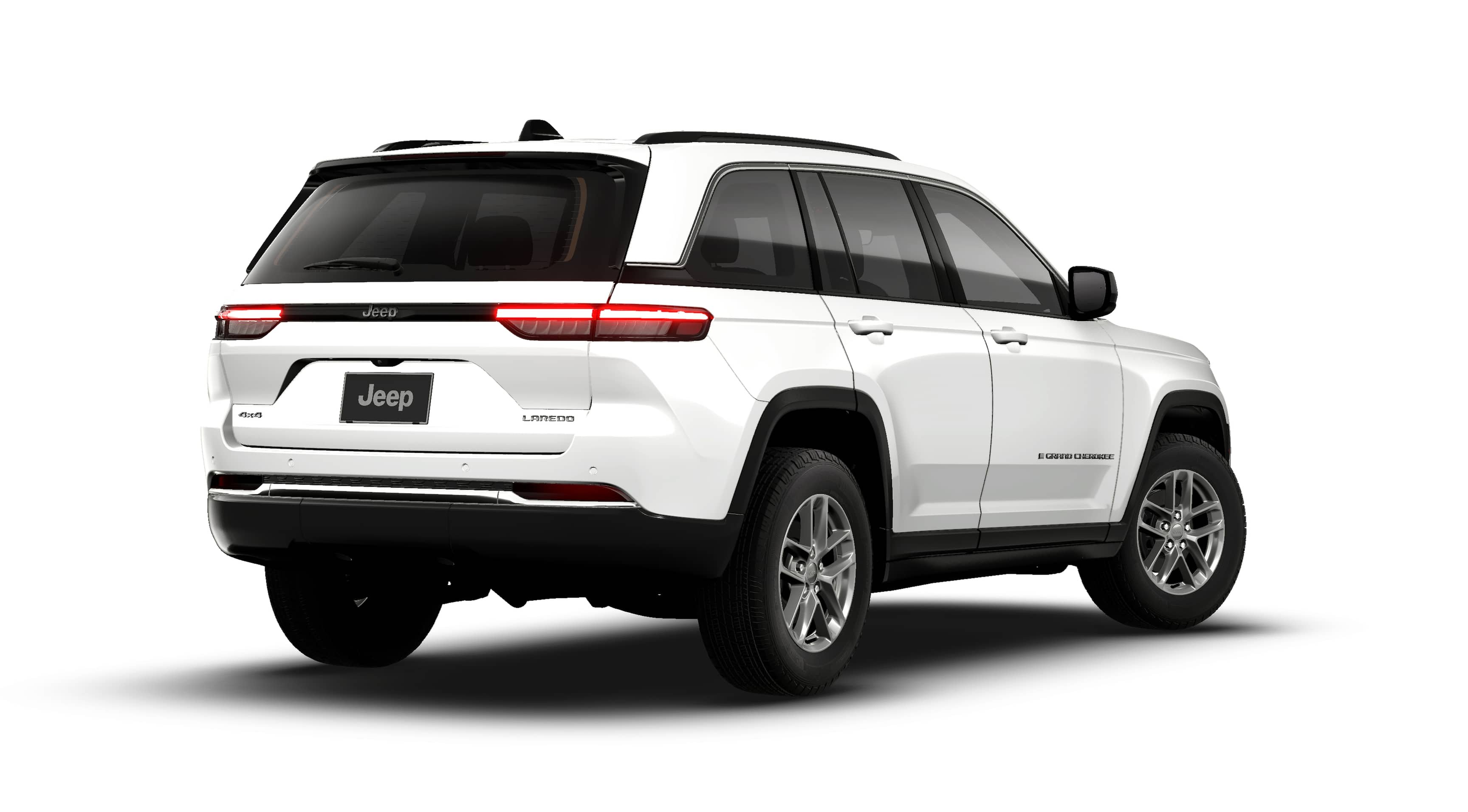 New 2026 Bright White Clear-Coat Exterior Paint Jeep Laredo X image 14