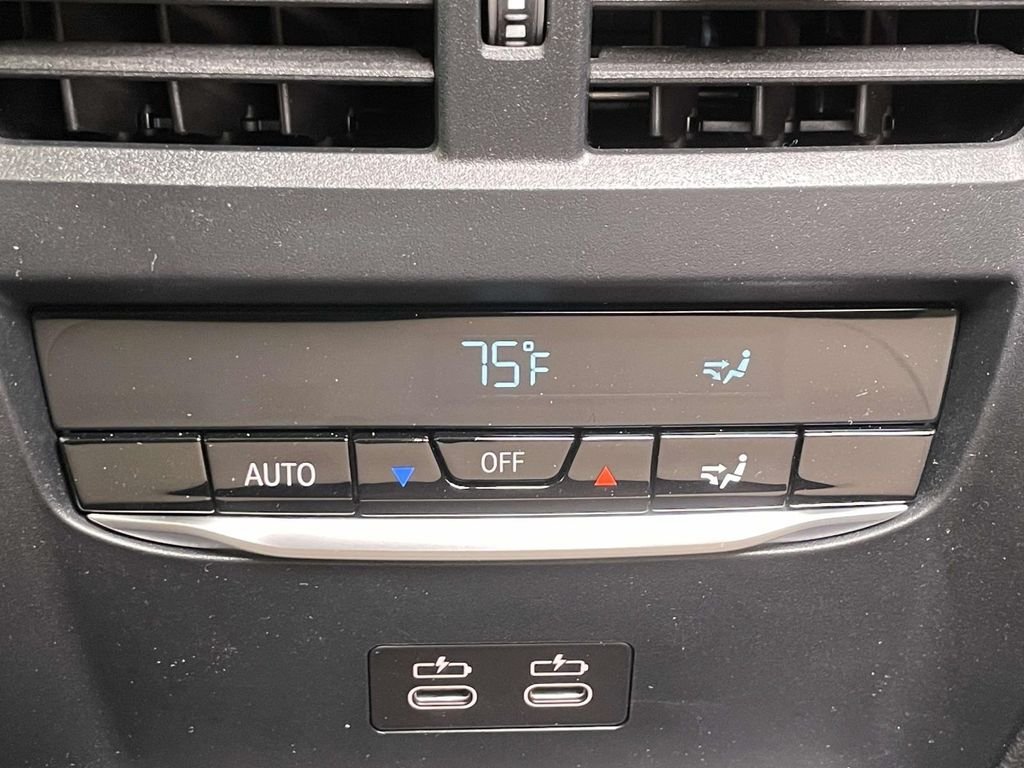 2025 BMW i4 M50 - Photo 22