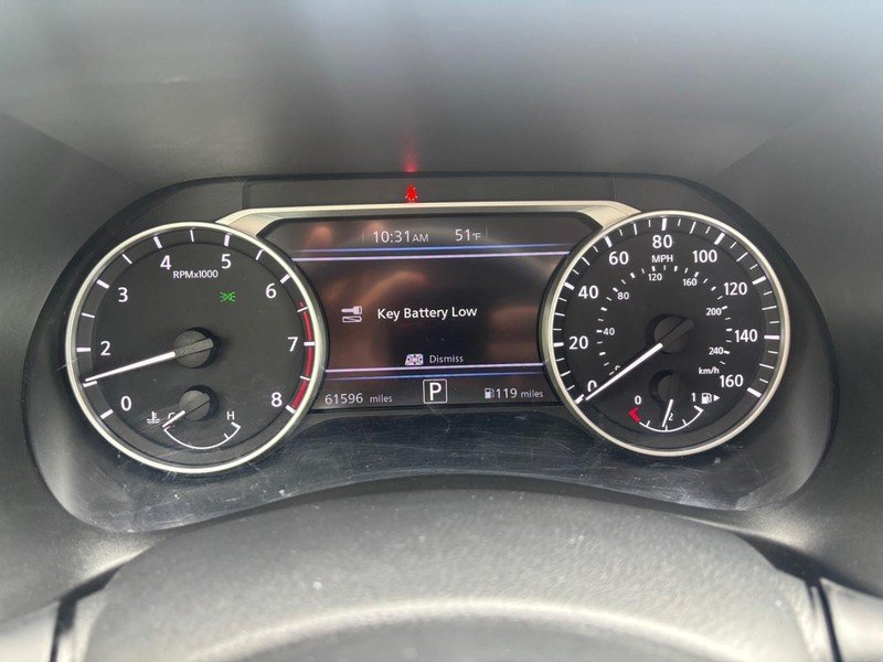 Used 2023 Electric Blue Metallic Nissan SR CVT image 23