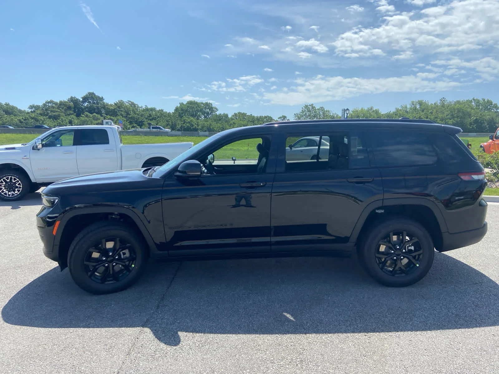 2025 Jeep Grand Cherokee L Altitude - Photo 5