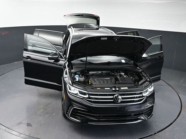 Used 2024 Deep Black Pearl Volkswagen 2.0T SEL R-Line image 42