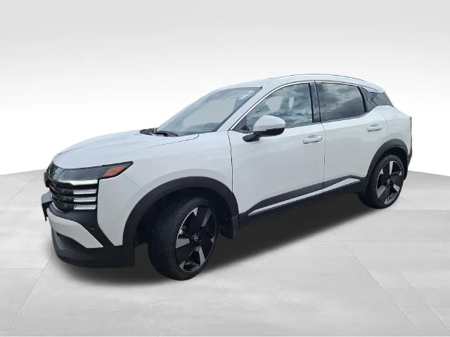Used 2025 White Nissan SR image 4