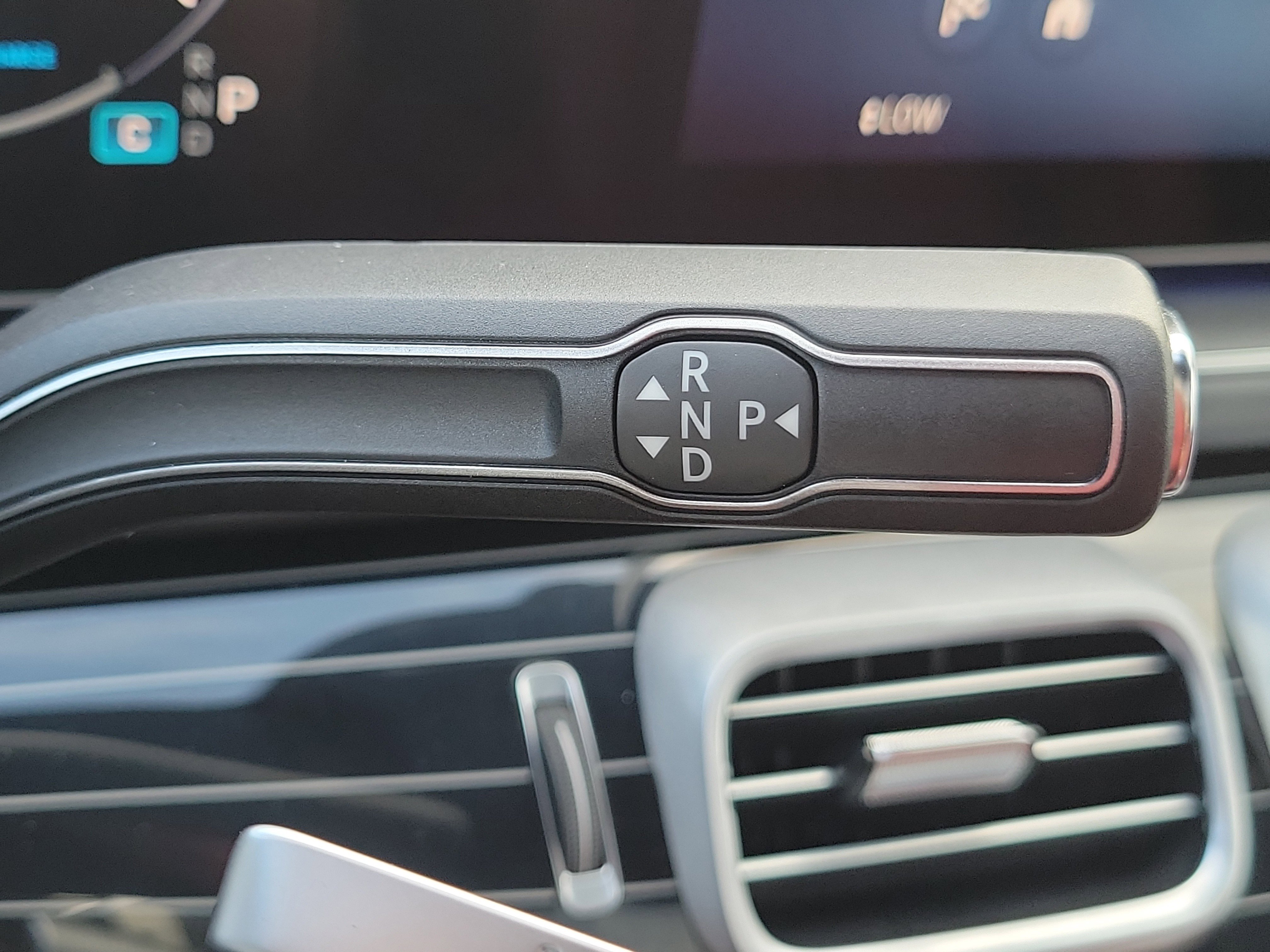 New 2026 MANUFAKTUR Alpine Grey Mercedes-Benz GLS 450 image 62