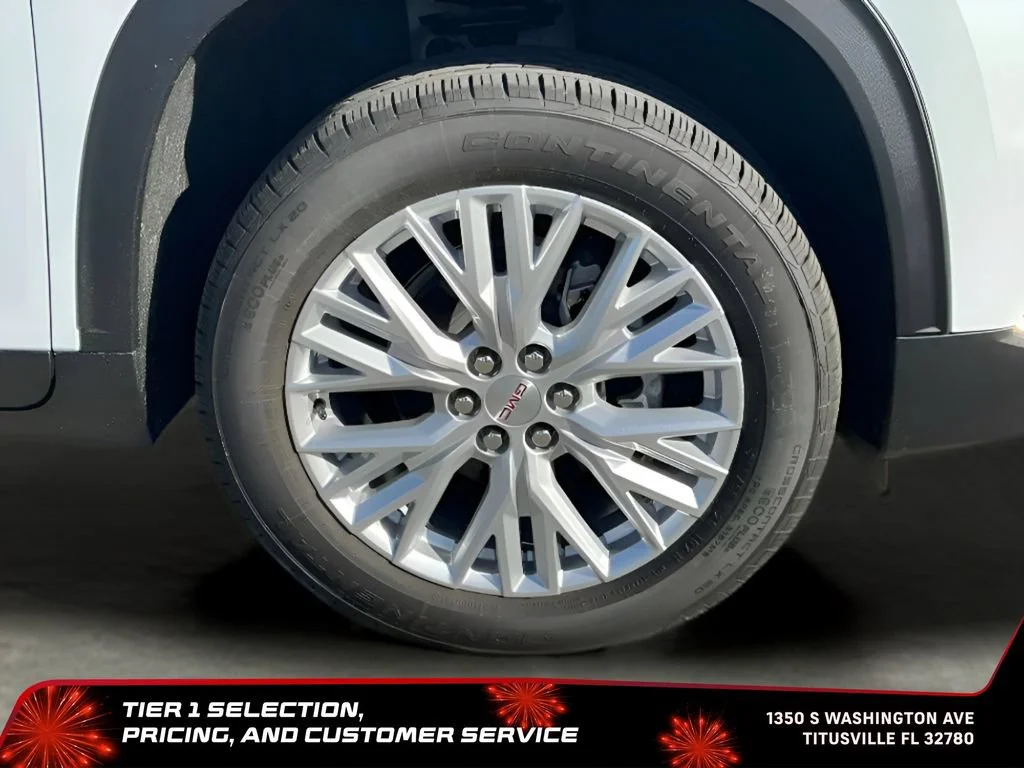 New 2026 Glacier White Tricoat GMC Elevation image 45