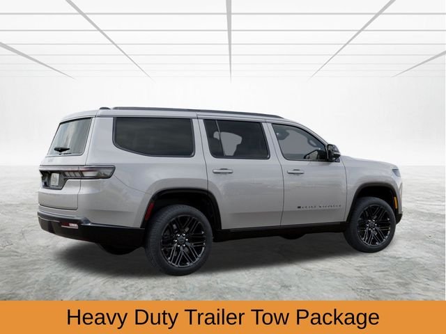 New 2026 Silver-Zynith Exterior Paint Jeep Limited Reserve image 5
