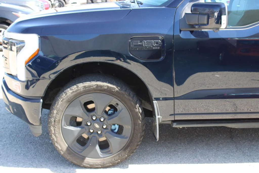 Used 2023 Blue Ford Platinum image 7