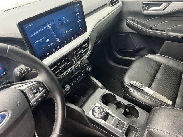 Used 2024 Iconic Silver Ford Platinum image 17