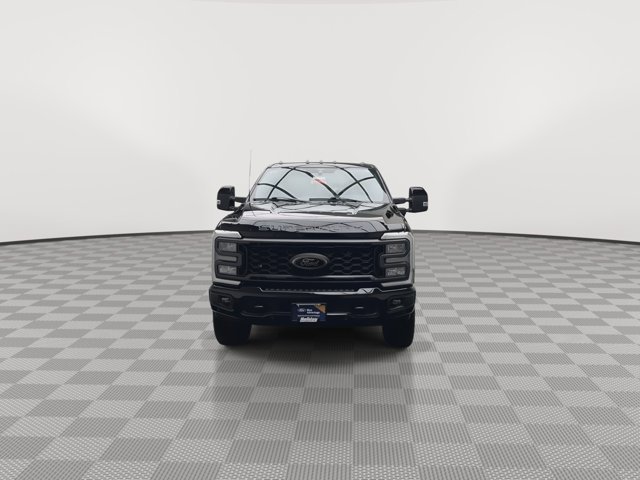 Used 2024 Agate Black Metallic Ford LARIAT image 42