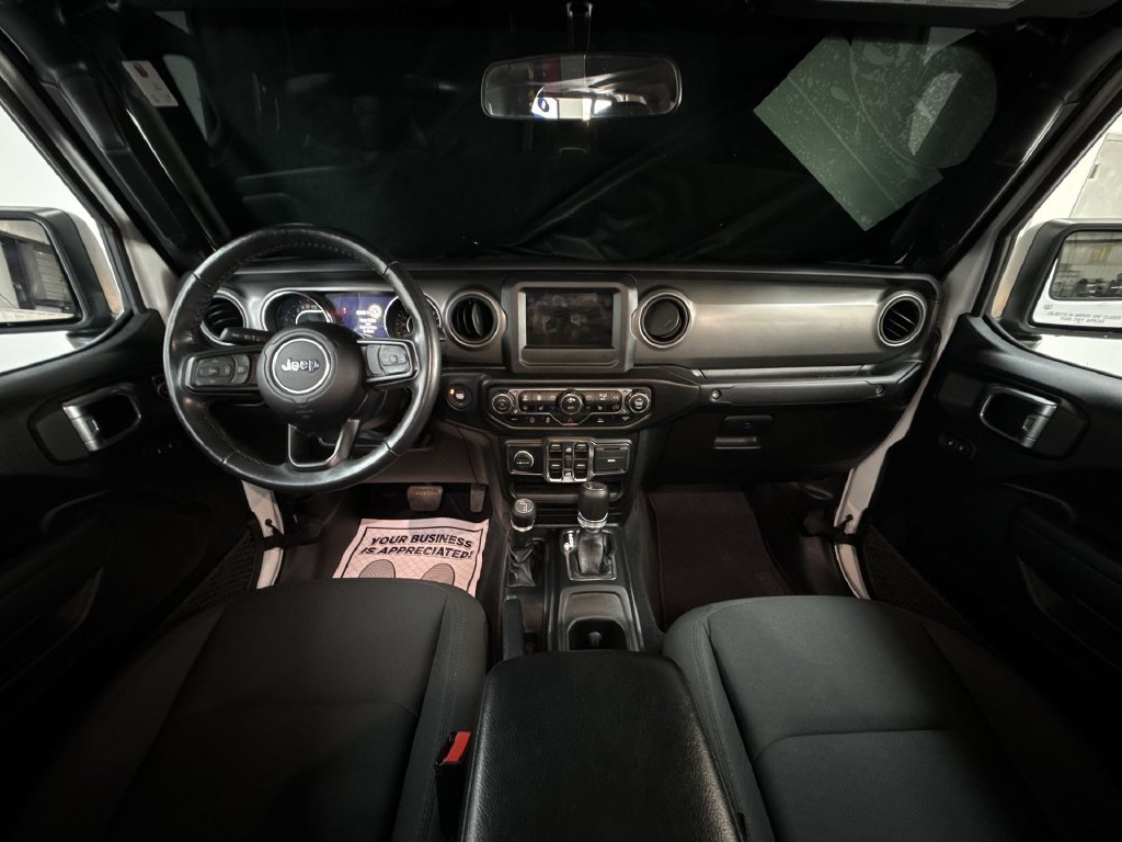 Used 2022 Bright White Clearcoat Jeep Sport image 18