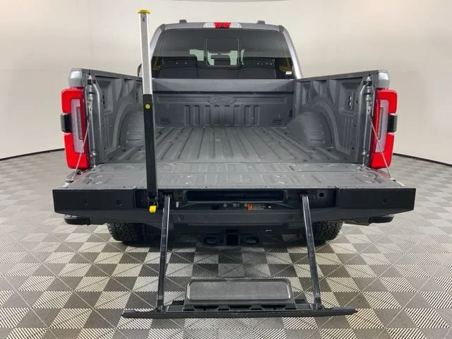 2024 Ford F-350 Super Duty Platinum - Photo 7