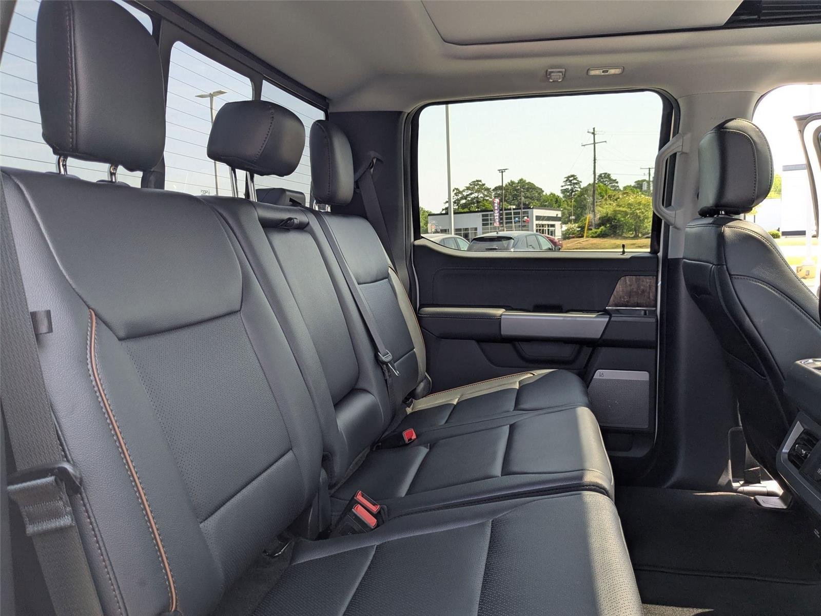 New 2026 Star White Metallic Tri-Coat Ford F-250® Lariat® image 30