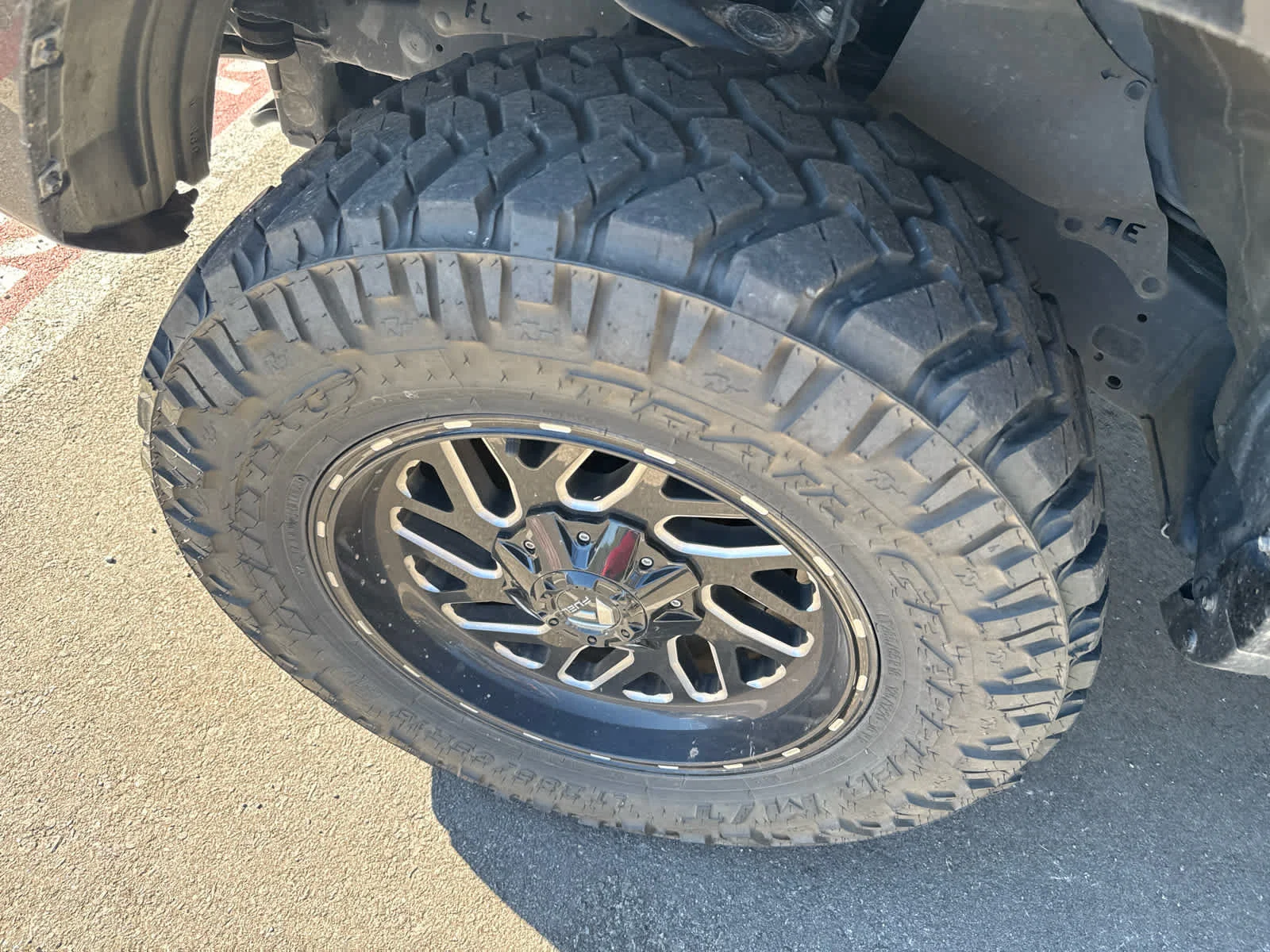 Used 2022 Midnight Black Metallic Toyota SR5 image 6