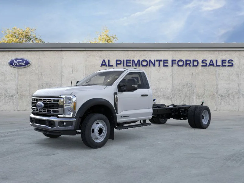 2026 Ford F-450 XL Regular Cab 193-In DRW's photo