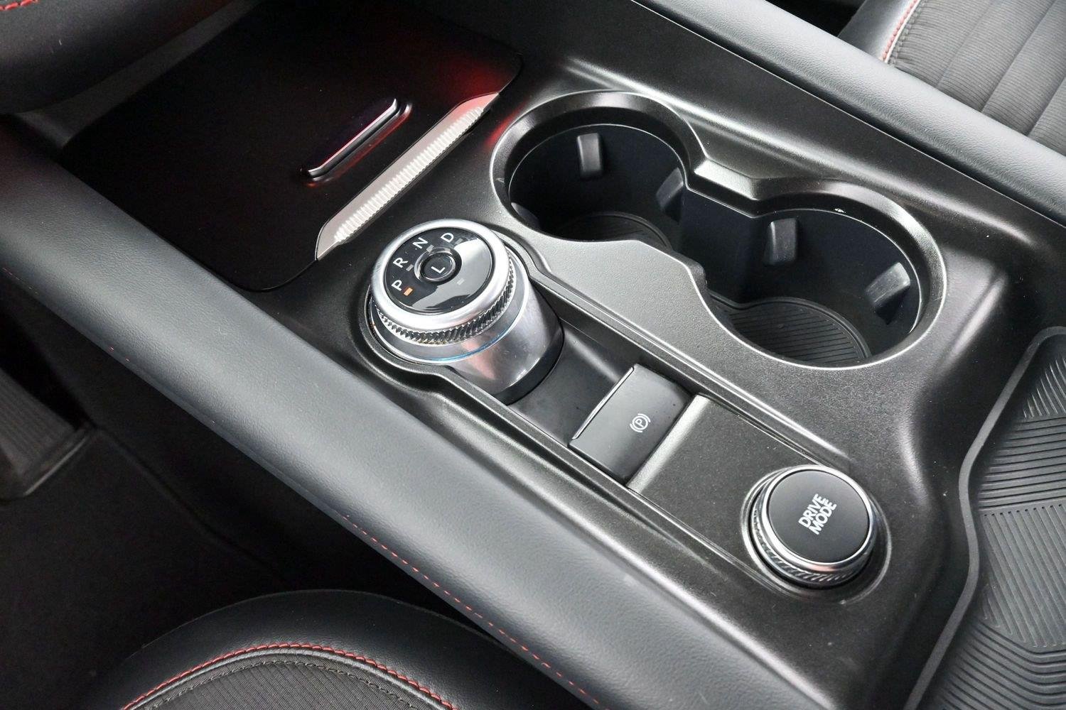 Used 2025 Carbonized Gray Ford ST-Line image 26