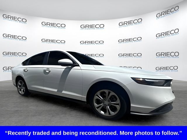 Used 2023 White Honda LX image 1