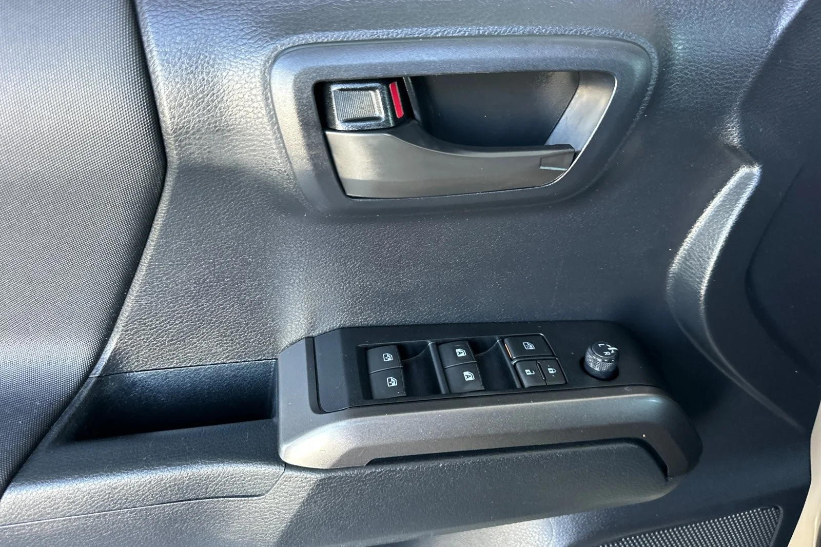 Certified Used 2019 Quicksand Toyota TRD Off Road image 10